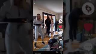 Merve Paylaşıp Silmiş