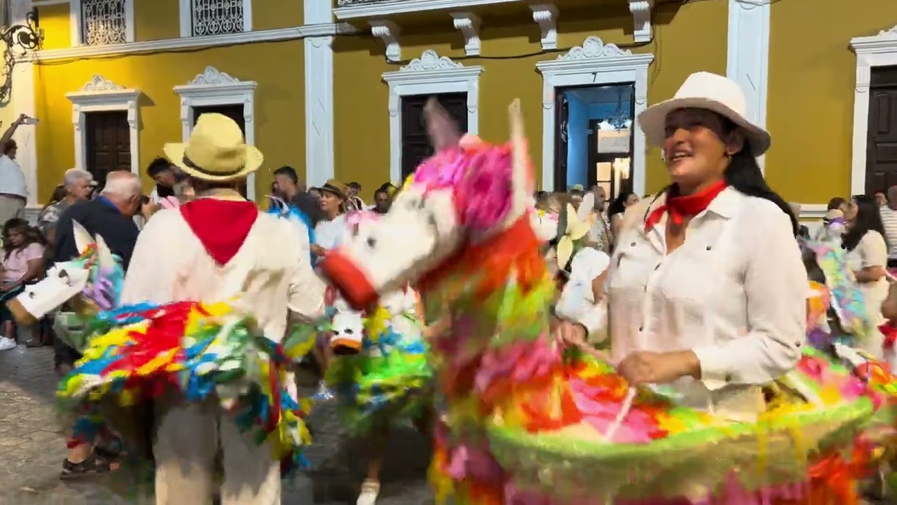 Caballitos de Fuego Alegre Pasacalles, Danza, Zambra de Los Gigantes y Caballos de Fuego Gáldar 2025