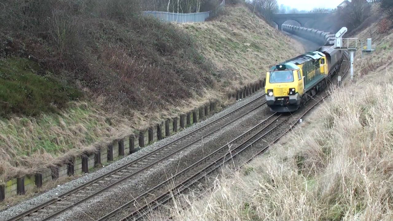 70005 on 4V57 approaches Ryecroft Junction