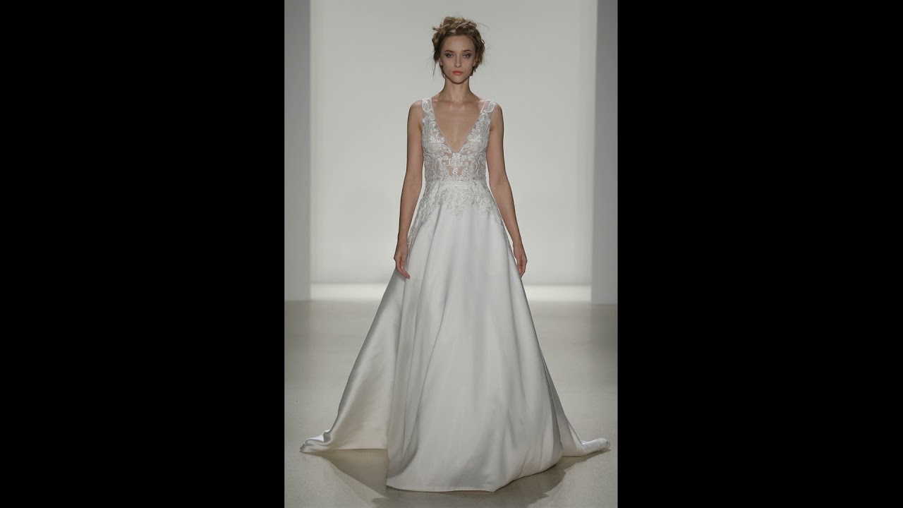 Kelly Faetanini Spring 2018 Collection by Wedding Outliner