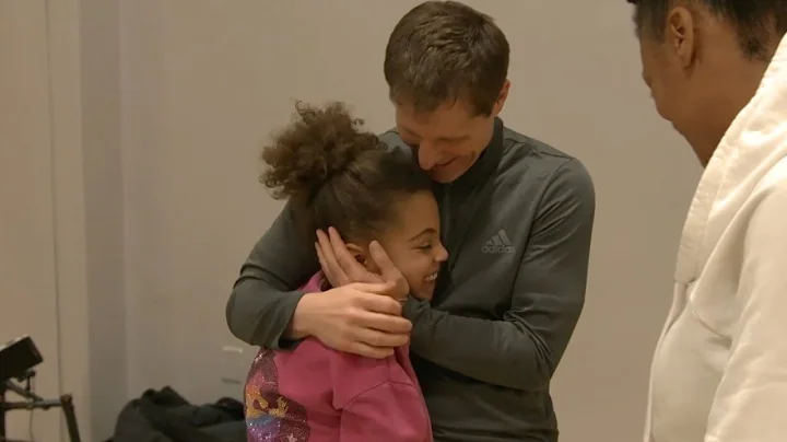 Eric Musselman and His Wife Watch Their Daughter P...