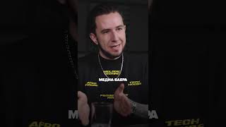 Кадр из ролика «Как новичку начать зарабатывать на арбитраже в 2026? #арбитраж #трафик #бизнес #заработок #деньги»