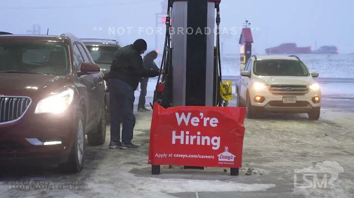 12-21-2022 Ogallala, Nebraska  - Extreme Cold-Ground Blizzard-Staying Warm Pumping Gas