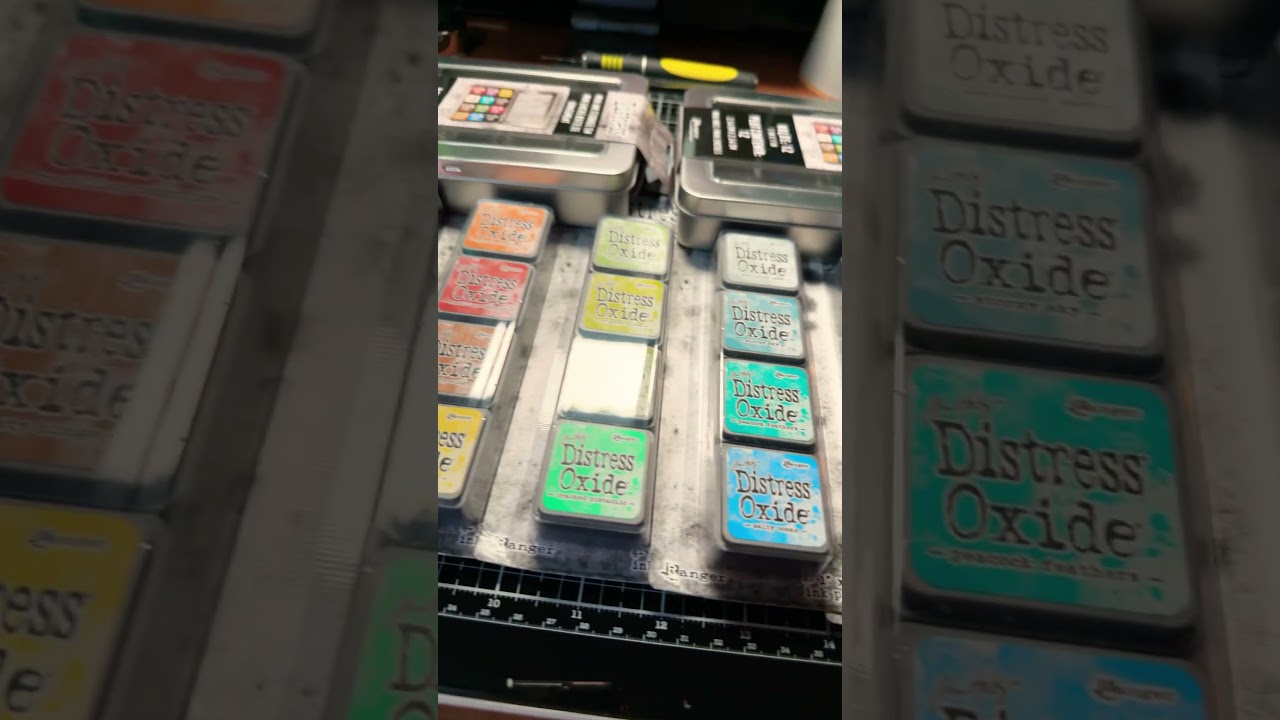 Distress Oxide for the win! 🏆