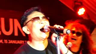 Harry Kohar Live (Uriah Heep - July Morning)