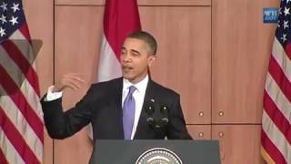 Barrack Obama: 'sate,  bakso. enak ya!'