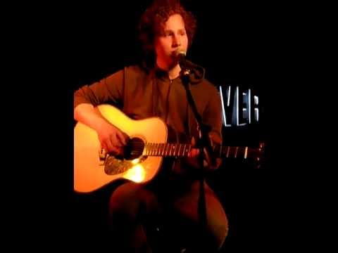 Supergirl - Michael Schulte (live) Hamburg 23.02.12