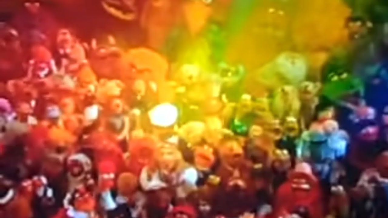 The Muppet Movie Rainbow Connection Finale - YouTube