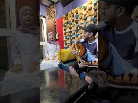 ماريا قحطان تغني للكبير ابوبكر سالم رحمة الله تغشاه
