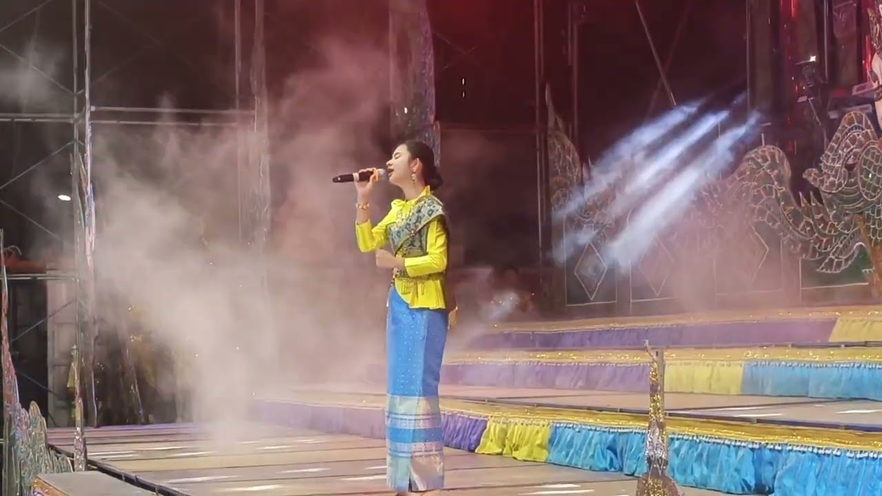 รวมการแสดงบนเวทีประถมบันเทิงศิลป์ น้องไข่มุก ฝนแก้ว เพียรเสมอ