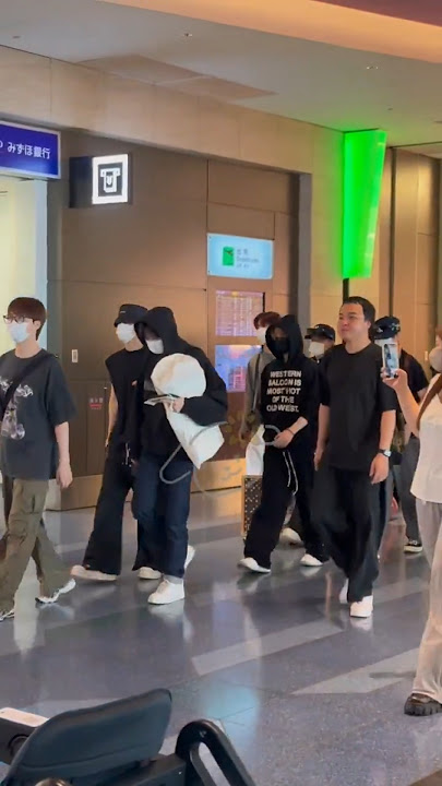 [ TREASURE ] 250706 Have a safe flight back to Korea #TREASURE #트레저 #트레저메이커 #teume #트메 #yg #ygfamily