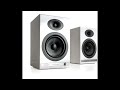 Audioengine HD5 Review: Premium 150W Bluetooth Bookshelf Speakers