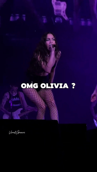 NO WAY OLIVIA DID THIS!? 🔥💫#oliviarodrigo #concert #shorts