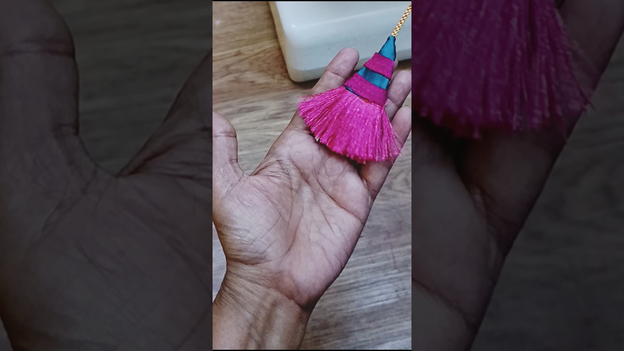 धागे से लटकन बनाने का तरीका||#shorts##viralshort#trendingshorts#lotkon#moustailorsandvlogs