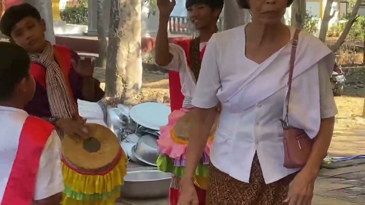 ឆៃយ៉ាំលេងថ្វាយលោកយាយទេប«ក្រុមឆៃយ៉ាំវត្តឫស្សីជុកខាងត្បូង»🥰🥰