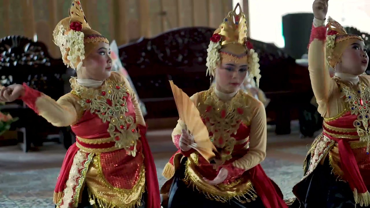 TARI CUBLEK-CUBLEK SUWENG - MI MUTU WATUKEBO