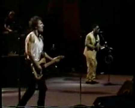 Bruce Springsteen & The E Street Band - Born In The USA