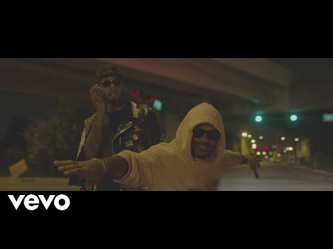 Swizz Beatz - Preach ft. Jim Jones 