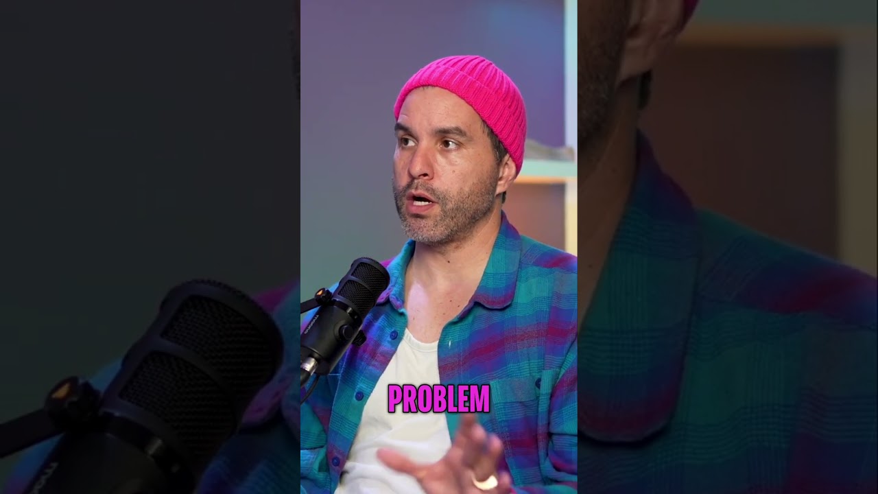 Wedding Planner Nightmare: Bouquet Toss Emergency!