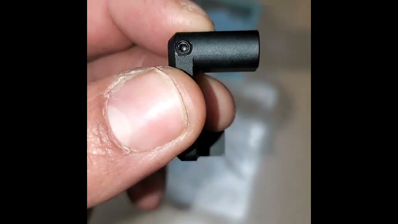 AR Mag Lock vs Juggernaut Hellighter comparison