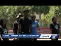 Carnell Warren hosts free youth football camp in Bluffton