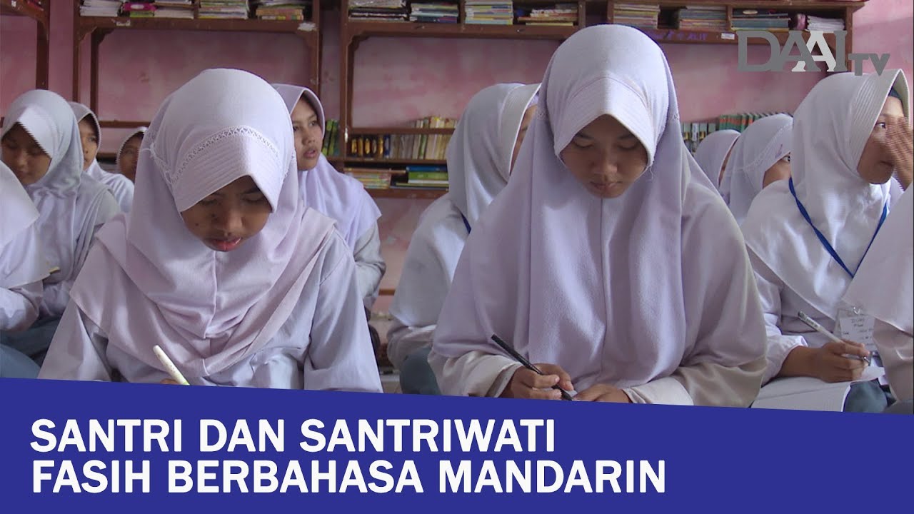 Santri dan Santriwati Fasih Berbahasa Mandarin