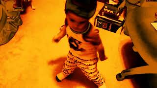 Kalel Dancing To Old School Miami Music RomeSunsetFlangedSawChorded