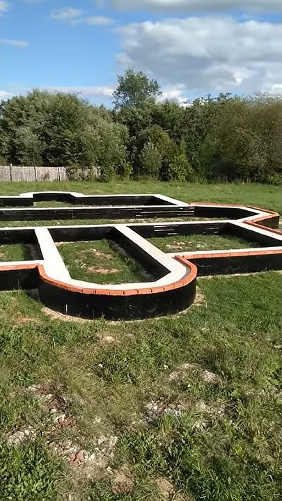 Гидроизоляция фундамента мастикой Технониколь в 2 слоя. - YouTube