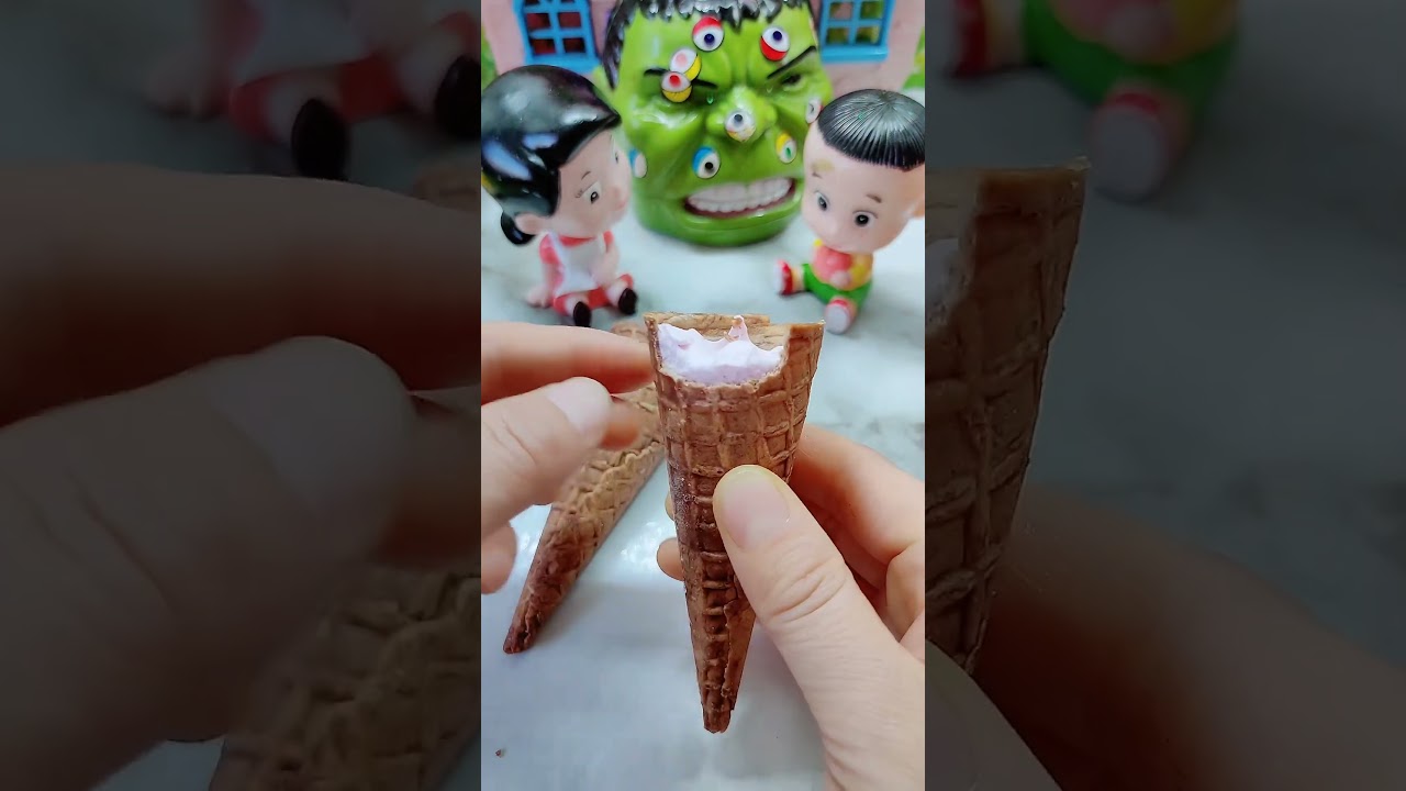 Unwrap the Fun Discovering Chocolate Lollipop Toys