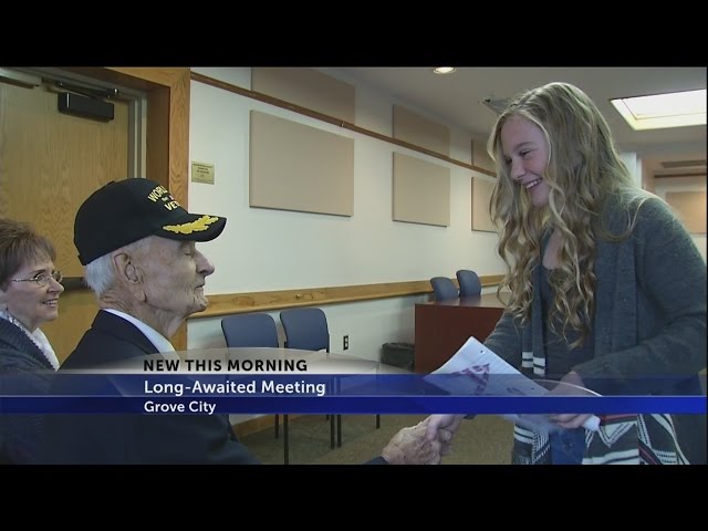 97-year-old veteran meets girl who wrote ‘Thank you’ letter class=
