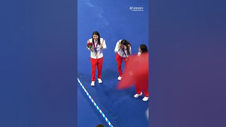杭州亞運會女子4x100米自由泳接力中國隊奪冠，游泳游得好，花扔的一般 - 天天要聞
