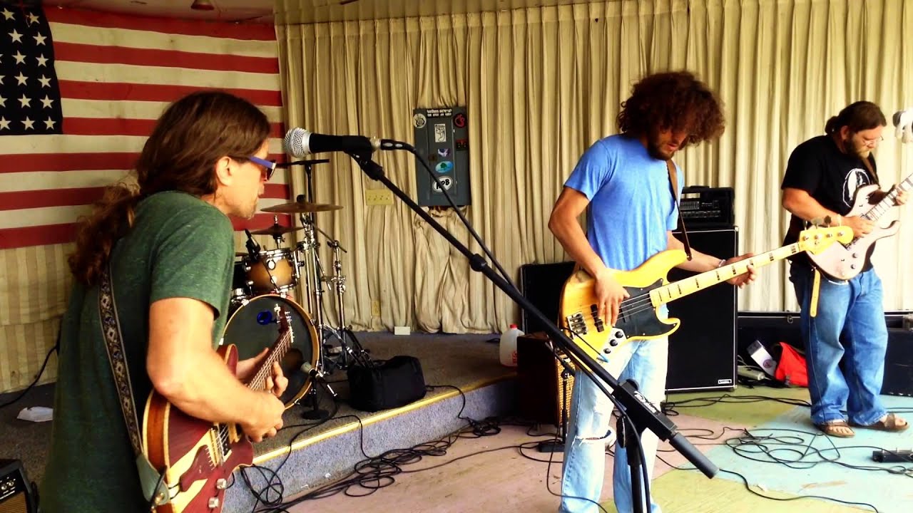 Universal Transit - Shake the Mountain Deveated Septum