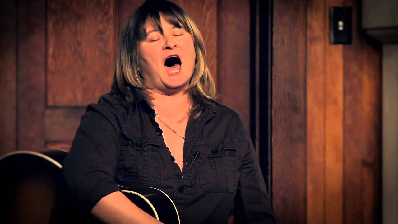 Irish Mythen - "The Auld Triangle" - YouTube