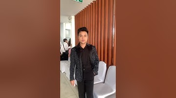 Có ai nhận ra chằng ca sĩ tại đám tang Huỳnh Ngọc Hạnh hát chung với Má Nsnd Ngọc Giàu không vậy