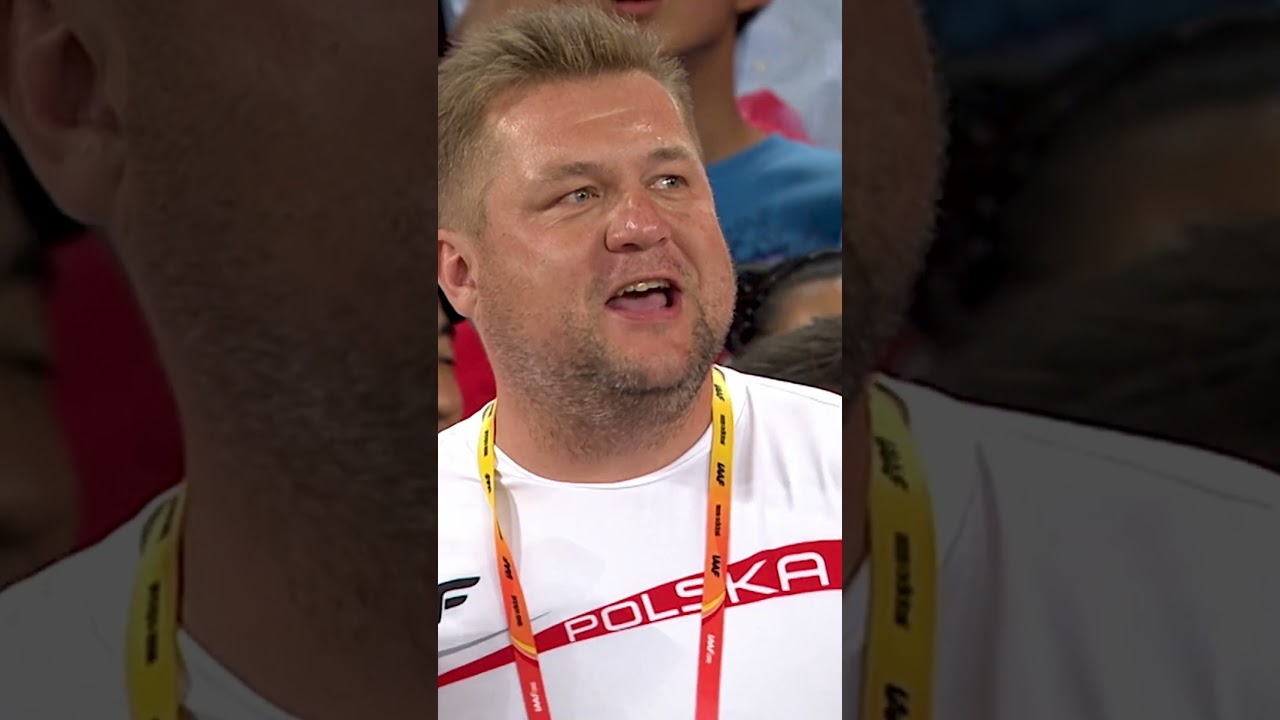 Anita Włodarczyk's iconic 80m+ performance at the 2015 #WorldAthleticsChamps 🔥