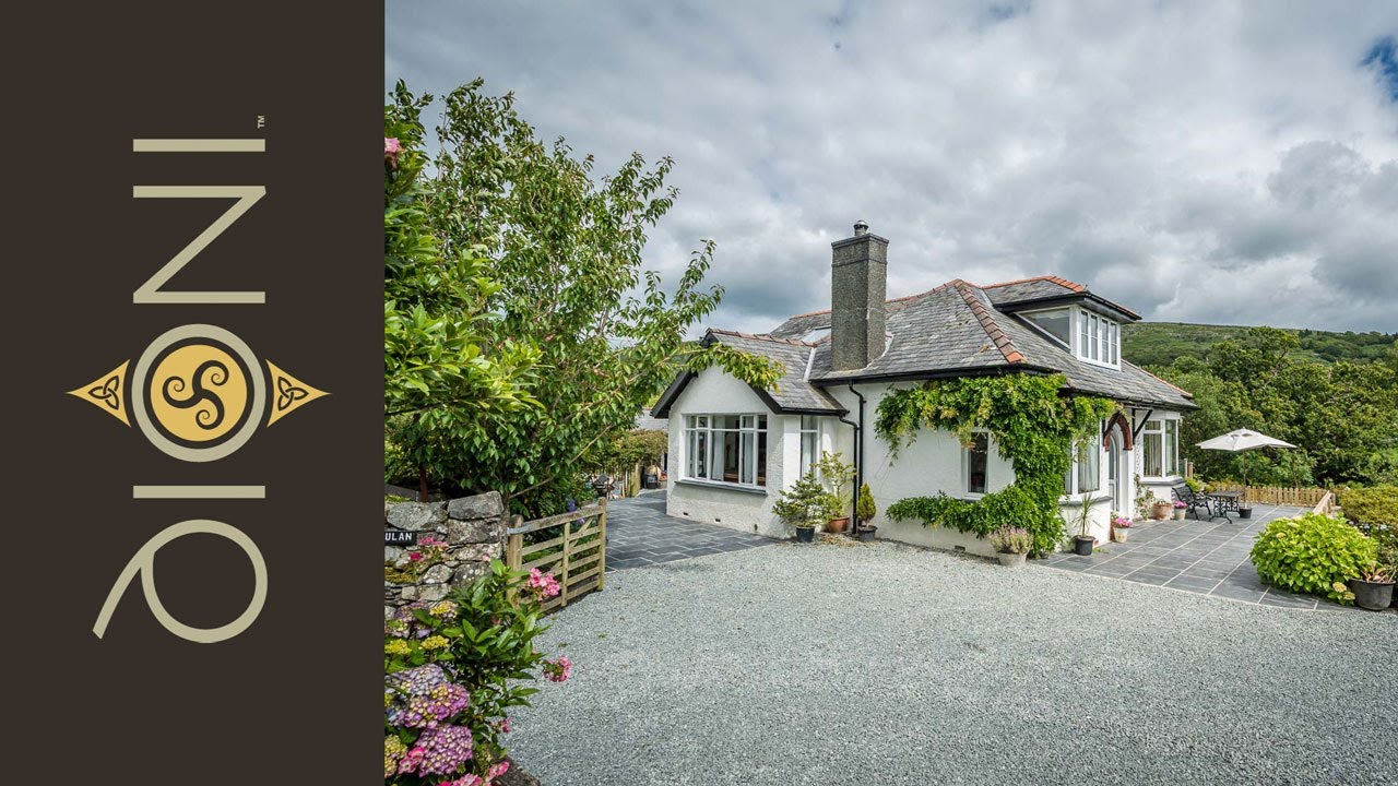 Elegant Holiday Cottage On THe Banks Of The River Artro | Artro