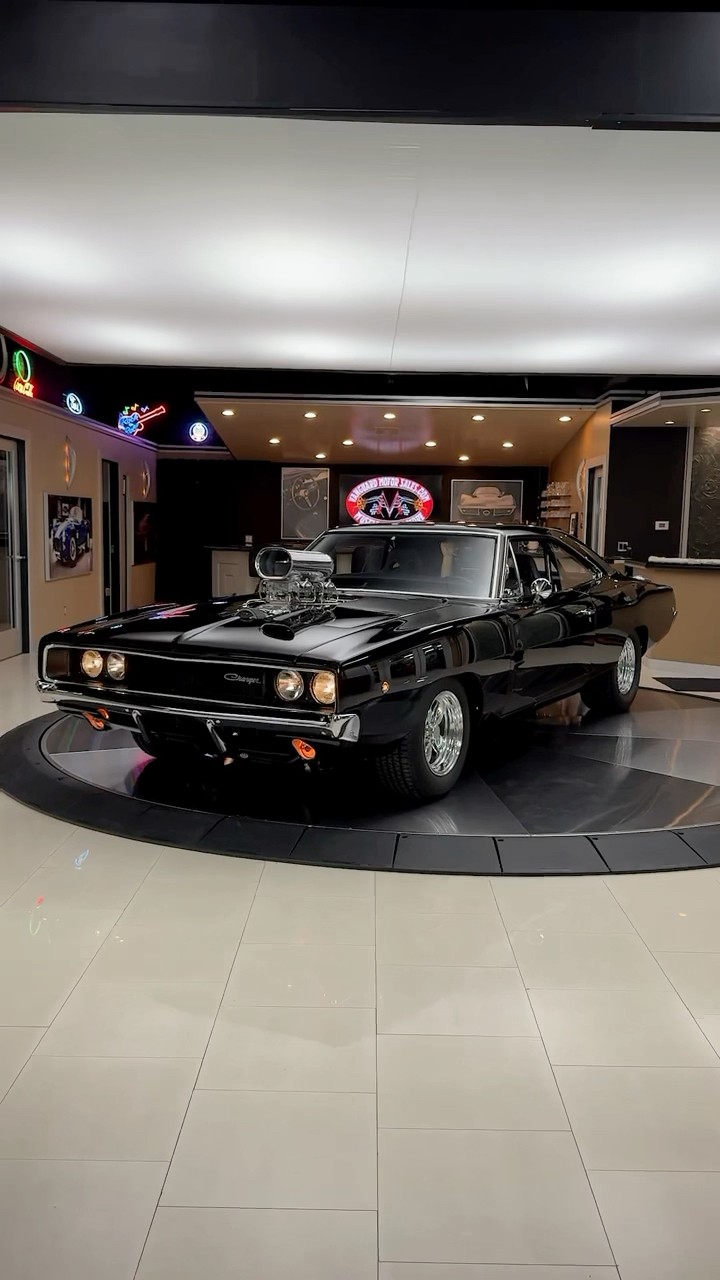 #JasonDeruloTV // Woah ? #GotPermissionToPost From @vanguardmotorsales #SlowLow