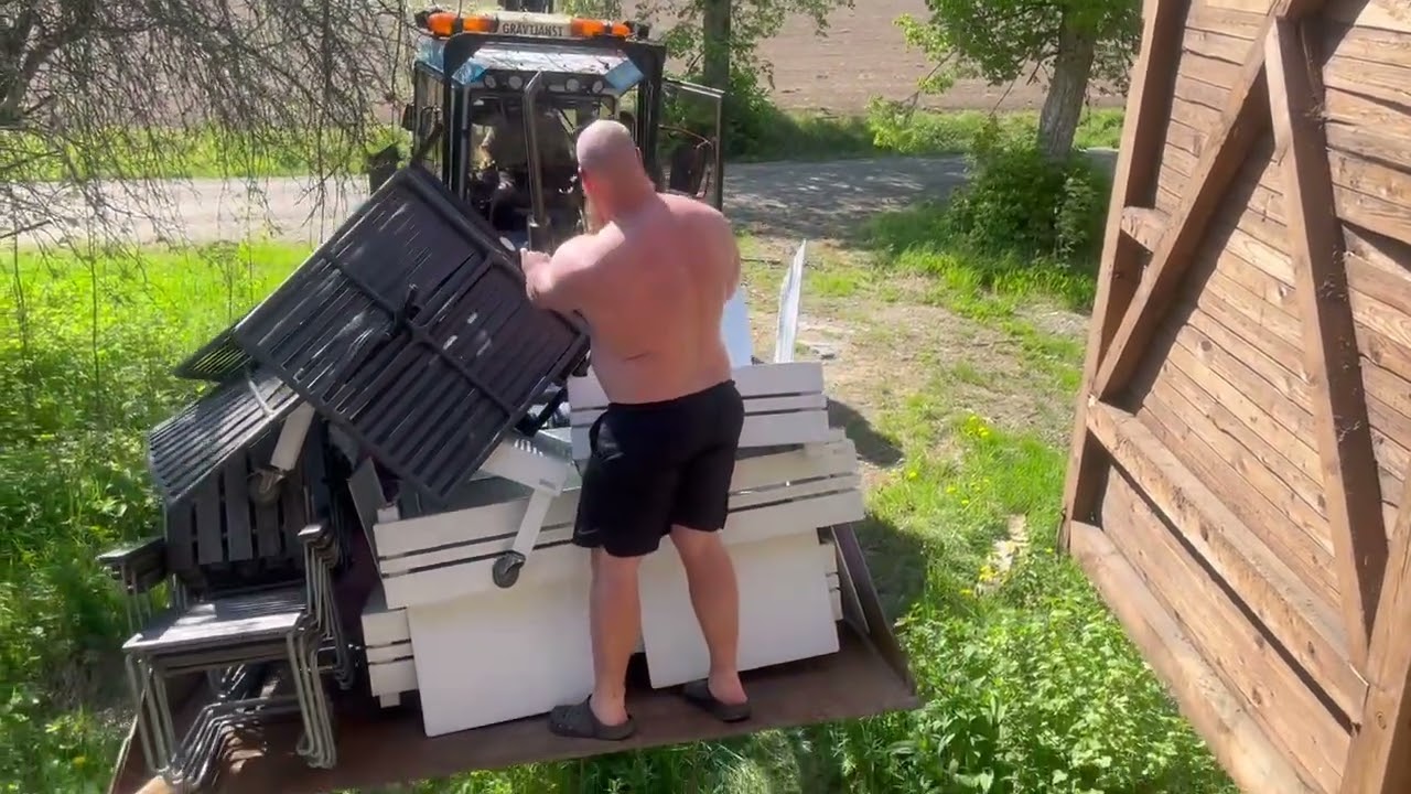 Hämtar möbler till min farfar…