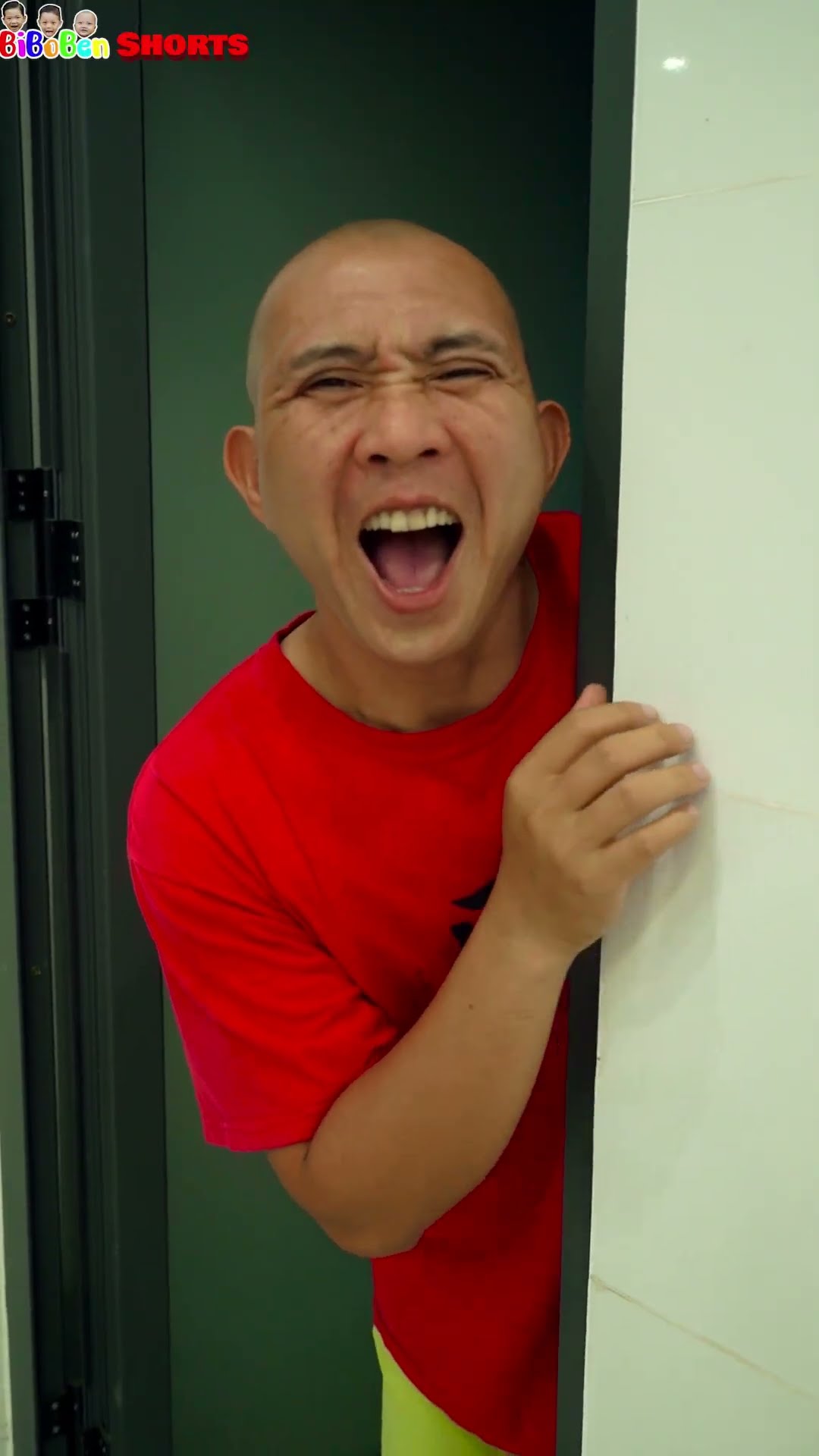 Funny video | Coca cola và ông bố tham lam