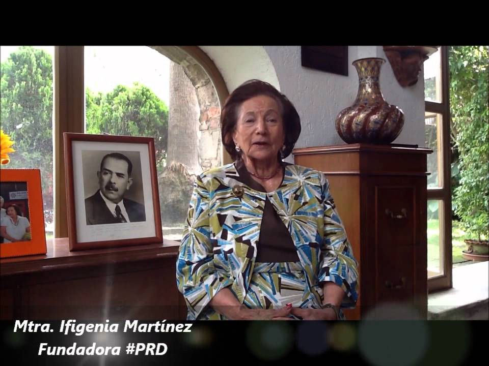 Maestra Ifigenia Martínez invita a la #ConsultaNacional sobre #