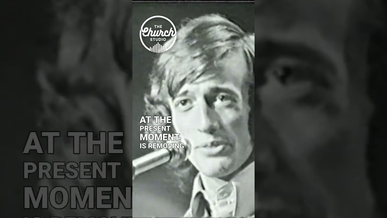 Watch Funny Barry Gibb Introduction - Robin Gibb at Bee Gees Concert on YouTube Watch Funny Barry Gibb Introduction - Robin Gibb at Bee Gees Concert on YouTube