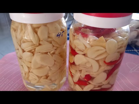 Video cách làm tỏi ngâm dấm. lý do tỏi bị xanh. - youtube