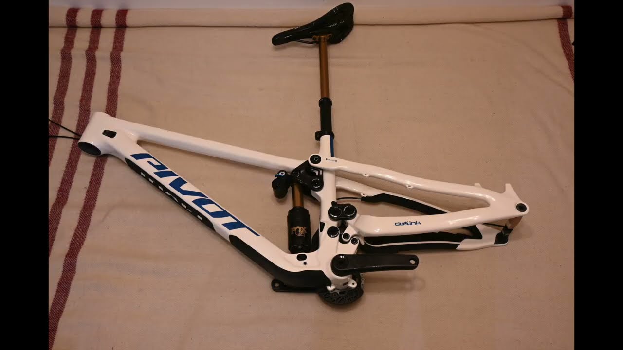 Pivot Phoenix EnDHuro bike build