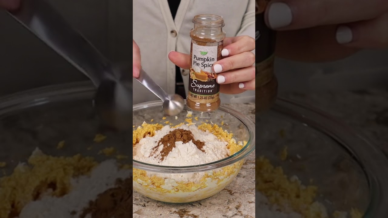 Crumbl Copycat: Pumpkin Roll Cookies