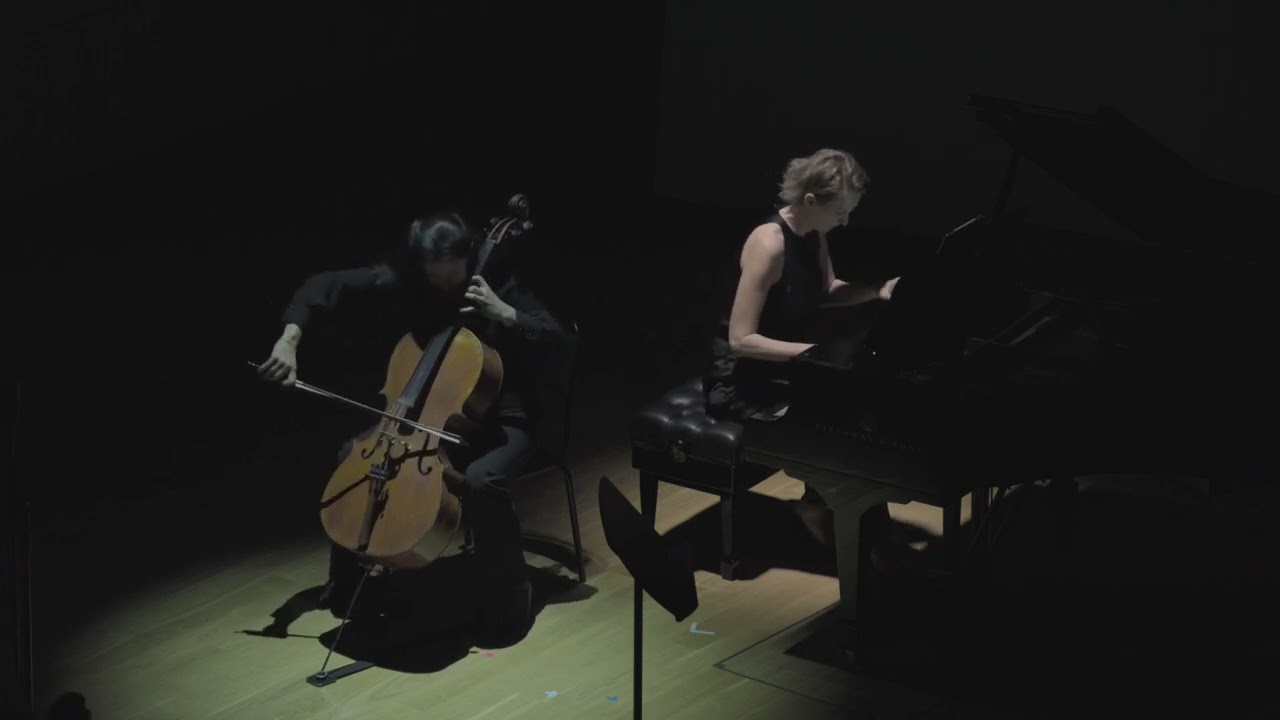 Павел Карманов - Второй снег на стадионе.