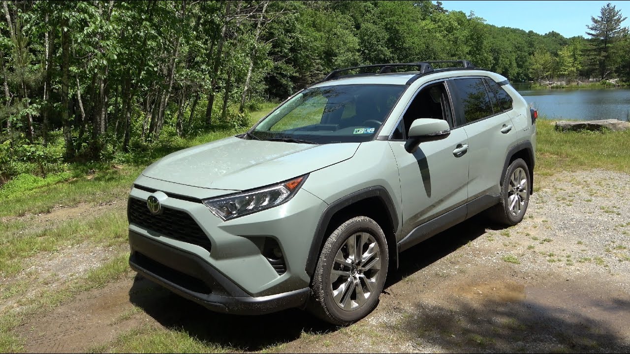 5 Things I LOVE About My Toyota RAV4... - YouTube