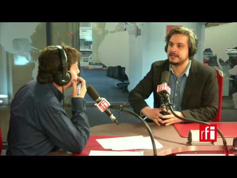 El cantante Nahuel Di Pierro con Jordi Batallé en RFI