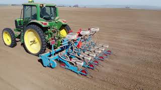 Monosem 450 6 Double Row Air Onion Planter