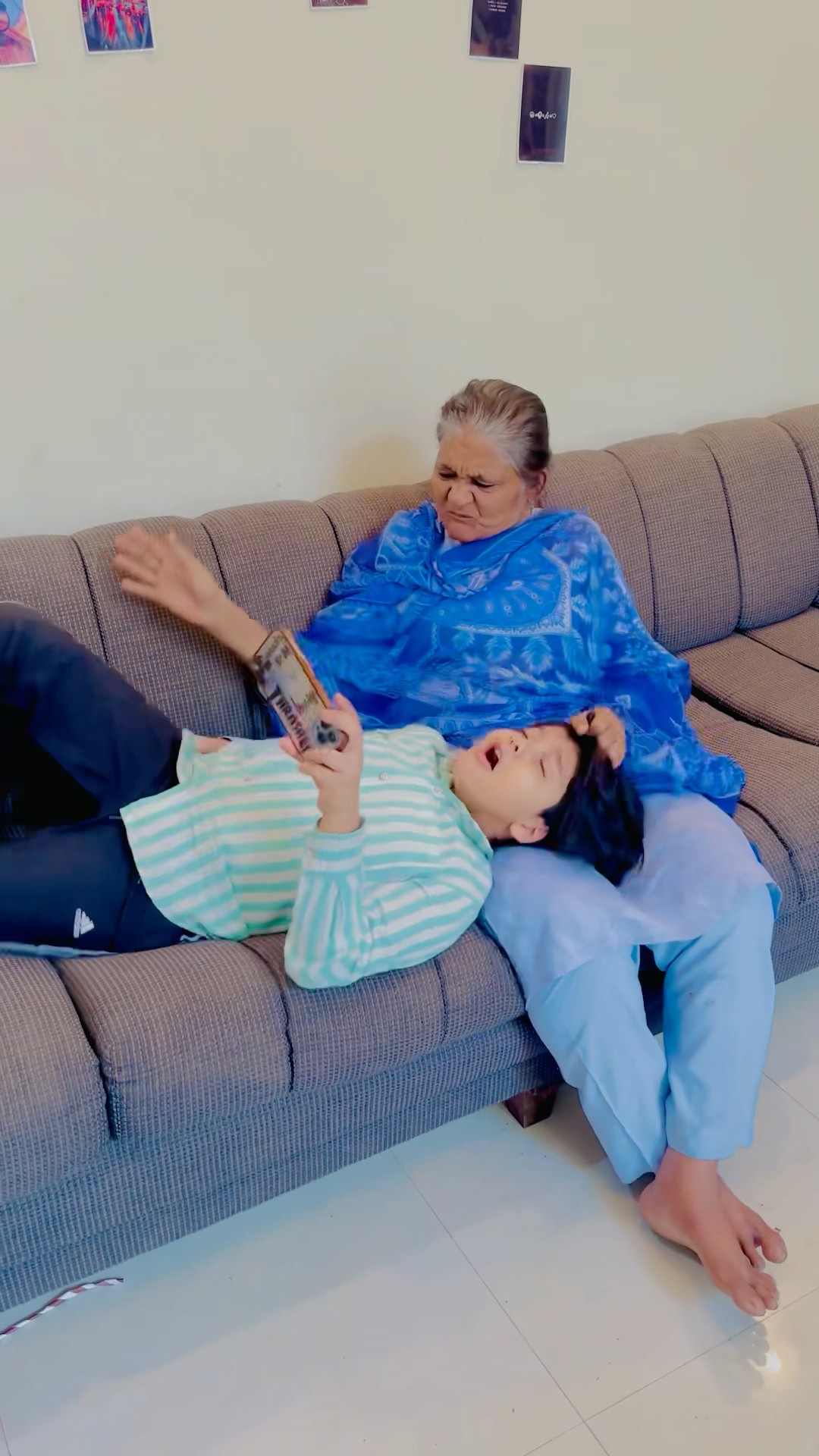 Us sy apna koi lena dena ni ha? #viralvideo #funny #viralvideos #viraltoday #viralmoment