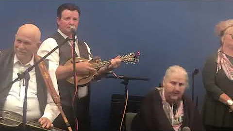 Travis Hoyt playing and singing at Bethel Church-1...